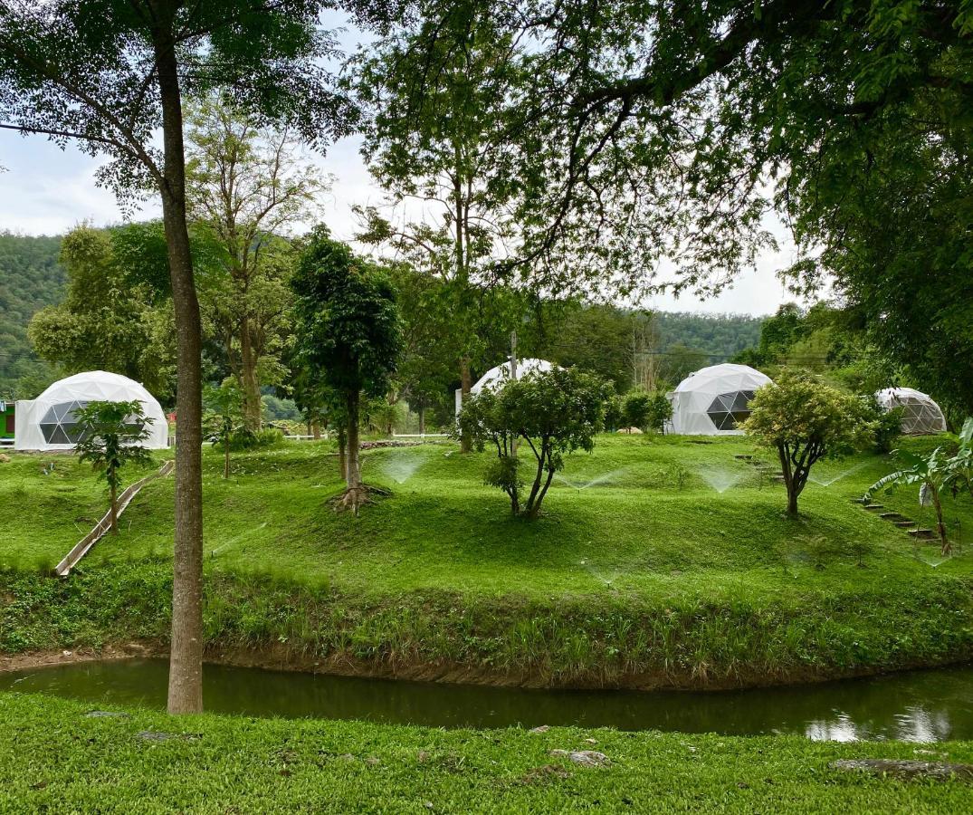 Panipa Organic Farm And Glamping Pak Chong Exterior foto